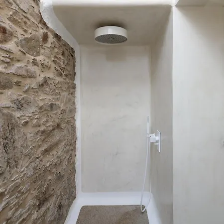 Naxos Heritage * Ano Sangrion